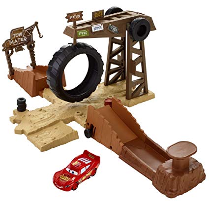 Juego de desafío de tractor de Smokey de Disney Pixar Cars